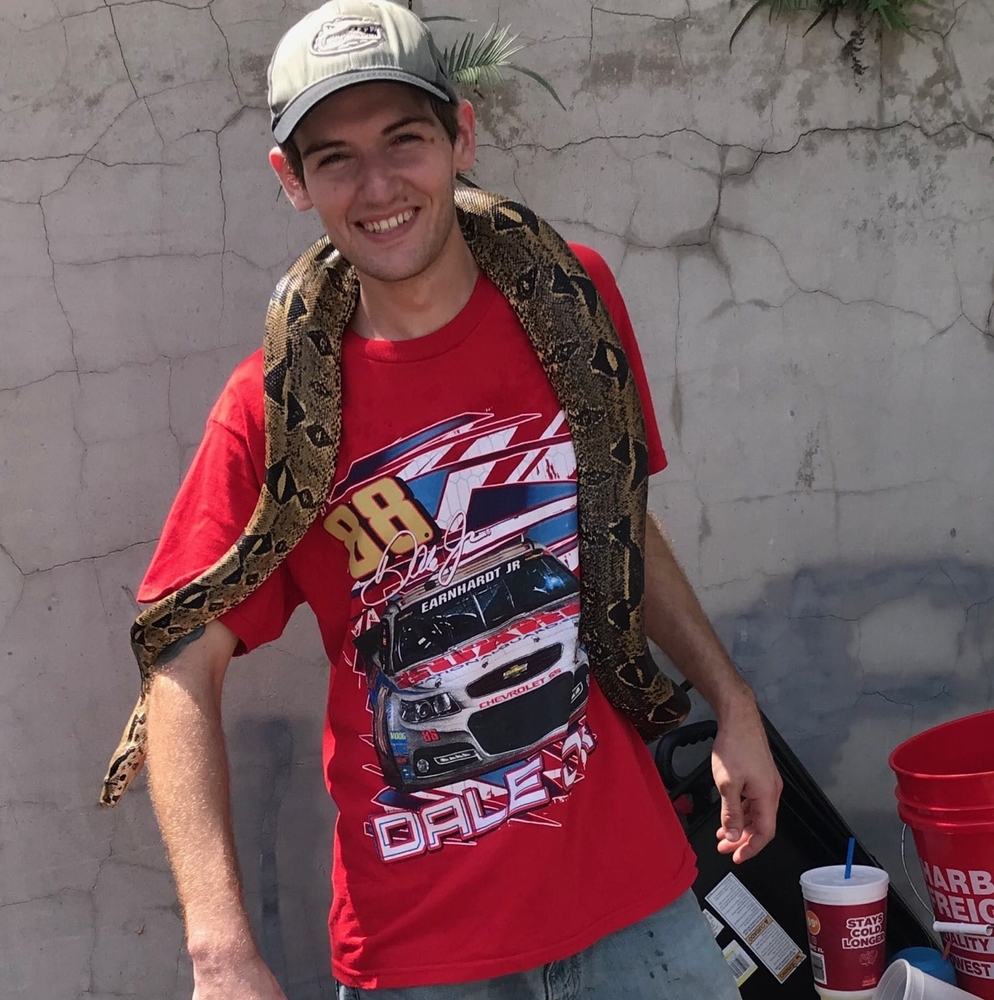Meet your Posher, Tyler